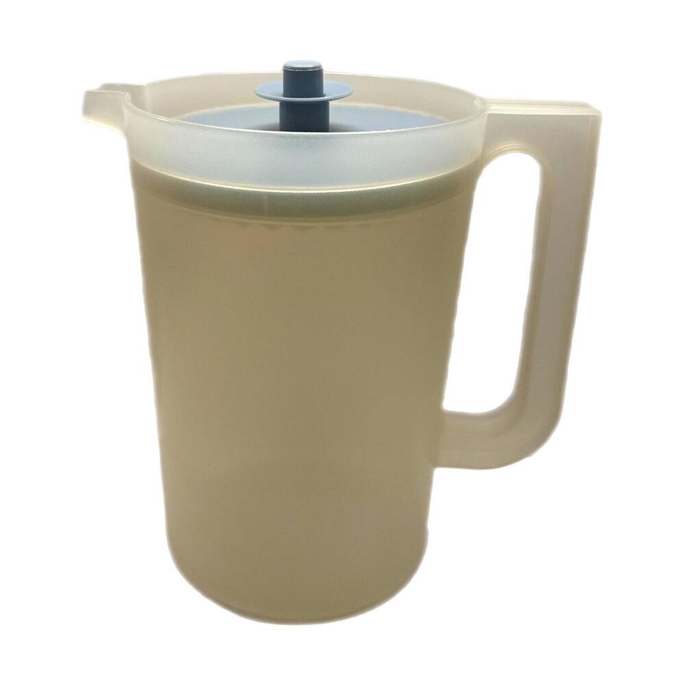 Vintage Tupperware 2Qt Classic Sheer Pitcher 1676-4 With Blue Lid